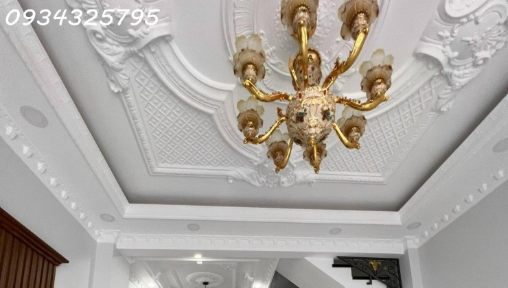 Siêu phẩm cạnh mặt tiền Nguyễn Thượng Hiền - Nhà thiết kế 4 tầng Châu Âu đỉnh cao, giá 8.3 tỷ