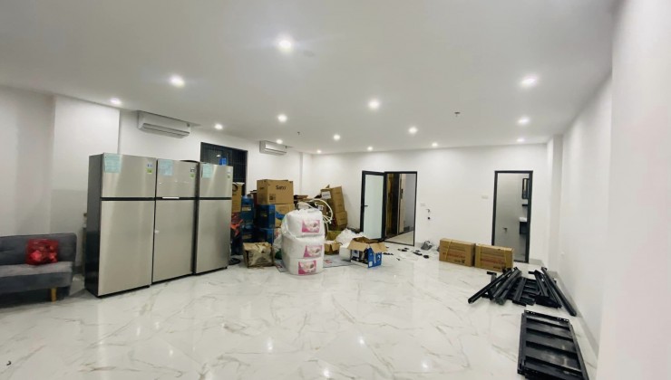 Vũ Phạm Hàm Dòng Tiền 300TR/TH -200M2 9 Tầng MT10M -55 Tỷ-APARTMENT - Ô TÔ ĐỖ CỬA