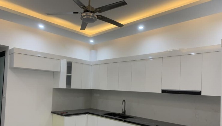 Ô tô 7 chỗ vào nhà, có thang máy, Thanh Bình, Hà Đông, 70m2x6 tầng, Chỉ 12.8 tỷ