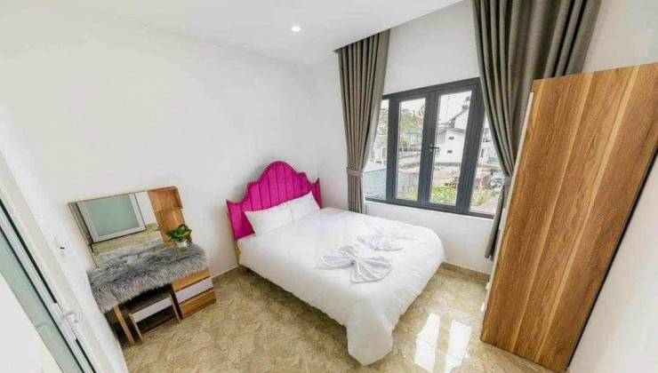 Bán villa hiện đại đường Nam Hồ P11 Đà Lạt