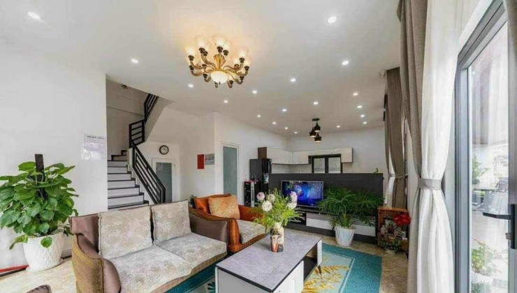 Bán villa hiện đại đường Nam Hồ P11 Đà Lạt