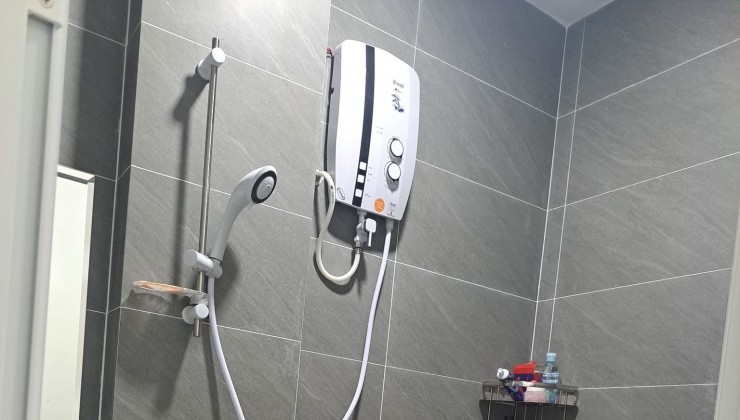 bán nhà trung tâm Quận 10, 1 trệt, 1 lầu, 2 PN, 2WC, 34m2, nhích 4 tỷ