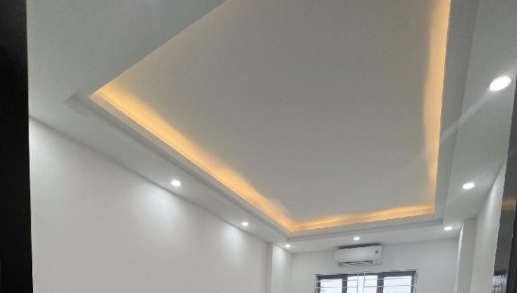 Bán nhà Ngọc Trục, Nam Từ Liêm NHÀ MỚI ĐẸP 30m2  5 tầng  4.36 tỷ Ô TÔ CHỈ CÁCH 20M