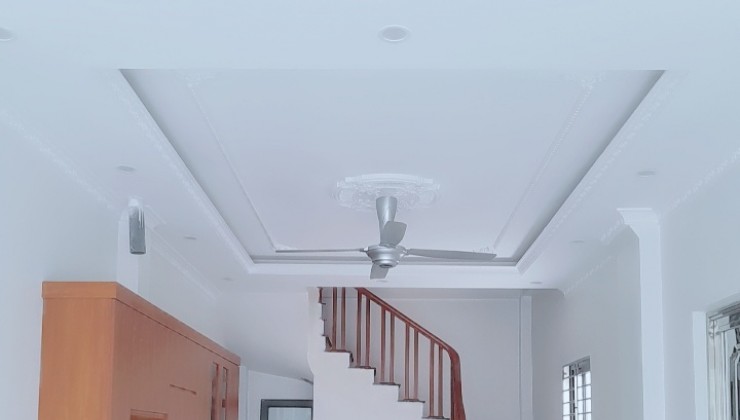 BÁN NHÀ YÊN NGHĨA, HÀ ĐÔNG: 50M x 5 TẦNG. HƠN 5 TỶ