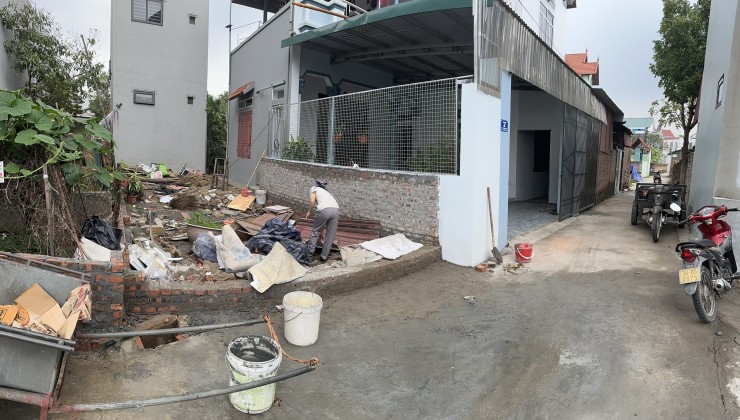 Cần bán bán 47,4m² thôn Đồng Lai, Quang Tiến, Sóc Sơn, Hà Nội. (ô tô vào đất).
* Tiện ích.
- Diện tích 47,4m², khổ đất vuông, mặt tiền và hậu