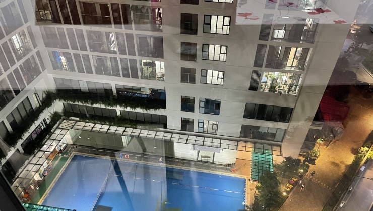 Chính chủ bán căn góc 110m( 3 ngủ+1)Tòa A the Garden Hill Nội Thất xịn giá rất rẻ 5 tỷ, nhìn bể bơi