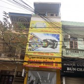 Chính chủ cần bán gấp nhà 3 tầng mặt tiền Hoàng Văn Thụ, Nguyễn Du, Nam Định