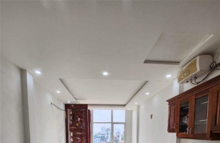 Bán Nhà Mặt Phố Lạc Long Quân Quận Tây Hồ. 37m Xây 5 Tầng Mặt Tiền 4m Nhỉnh 16 Tỷ. Cam Kết Ảnh Thật Mô Tả Chính Xác. Chủ Thiện Chí.1518