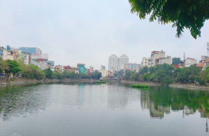 Bán Tòa Nhà, View Hồ Phương Mai, Quận Đống Đa, 110m x 9T. Giá 38 tỷ.