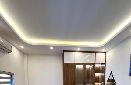 Bán nhà phố Trương Định, 42m2 x 6 tầng,lô góc,  ô tô, kinh doanh, 7,5 tỷ