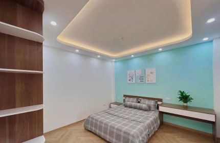 Bán nhà phố Trương Định, 42m2 x 6 tầng,lô góc,  ô tô, kinh doanh, 7,5 tỷ