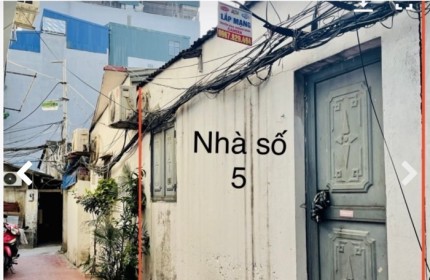 Bán nhà cấp 4  phố Lê Thanh Nghị, ngõ nông, rộng, 40m, mt 5, 3.85 tỷ