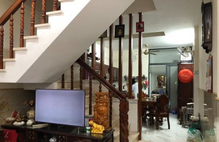 Nhà hẻm 6m Vũ Tùng( 80m2), Trệt 2 lầu ST thông Bùi Hữu Nghĩa giá 9.5 tỷ TL ít