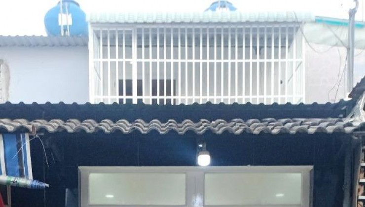 Nhà 2 tầng hẻm xe tải đường Phạm Hùng Bình Hưng Bình Chánh. Giá 1,65 tỷ bớt lộc