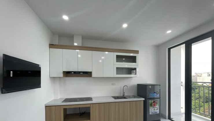 Cho thuê căn hộ studio Quan Hoa, Cầu Giấy, 40m2 - 6 triệu, 25m ra ô tô