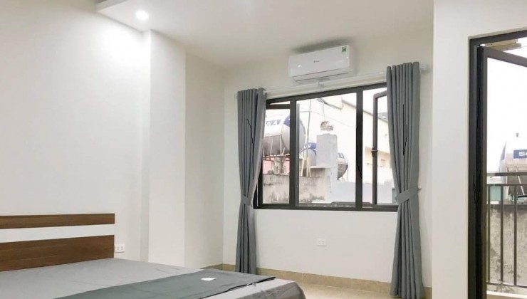 Cho thuê căn hộ studio Quan Hoa, Cầu Giấy, 40m2 - 6 triệu, 25m ra ô tô