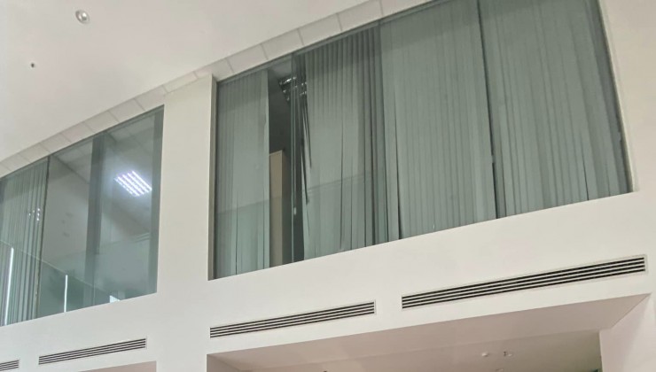 Duy Nhất O9 2628 5559 BÁN. Nhà MP Lạc Long Quân 572m², 2 tầng, MT 15m, Giá TL 48.5 tỷ Tây Hồ