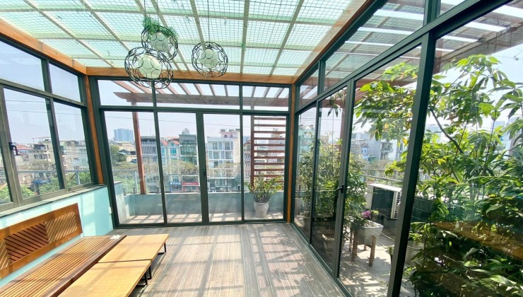 Biệt Thự Siêu Cao Cấp, Phố Vip Kim Đồng, 130m x 6T, Mt 6m. Giá 27.5 tỷ.