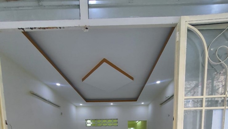 3131 - Bán nhà 60m2 Quận 10, Phường 12 hẻm 246/ Hòa Hưng, 2 tầng, 3 phòng ngủ, hẻm 3m giá 6 tỷ 150