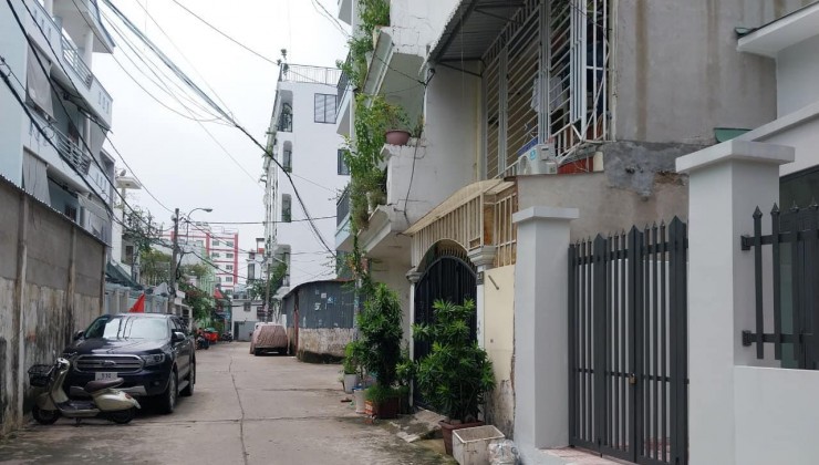 LÊ VĂN KHƯƠNG - Phường Thới An Quận 12 Nhà 5 tầng- 124m2 hẻm xe tải