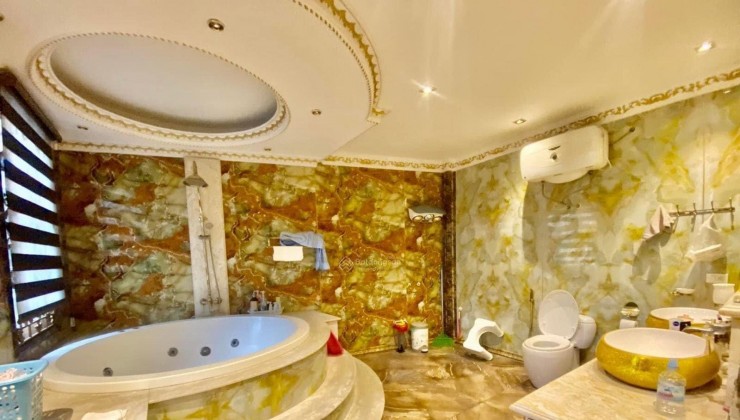 BIỆT THỰ SONG LẬP SÁT KĐT XA LA CÓ 1 -  0 - 2 – PHÂN LÔ – VỈA HÈ – MẶT TIỀN KHỦNG