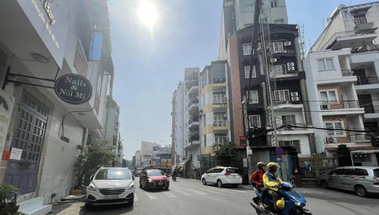 Nhà HXH Hồng Hà. 48m2, giá 10.2 tỷ, Lô góc 2 mặt thoáng