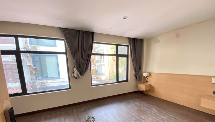 Bán Gấp! Tòa Nhà Vip Quận Ba Đình, Phố Linh Lang, 82m x 10T, Mt 7m. Giá 34.5 tỷ.