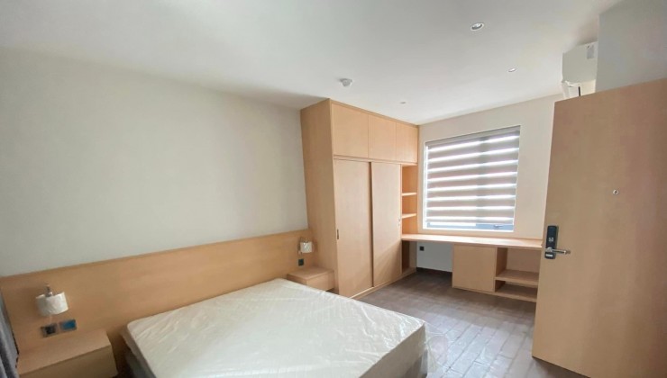 Bán Gấp! Tòa Nhà Vip Quận Ba Đình, Phố Linh Lang, 82m x 10T, Mt 7m. Giá 34.5 tỷ.