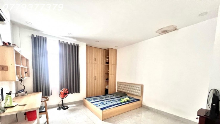 Bán Nhà Gấp HXH,MTKD ,61m2 ,2Tầng,3PN,Vị Trí Đẹp,Vô Ở Liền ,Giá chỉ 6.9TỶ.