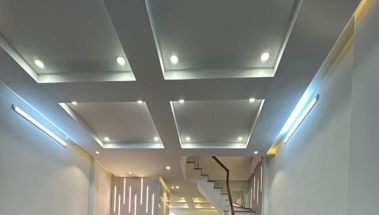 Nhà đẹp Lê Trọng Tấn, Thanh Xuân, Phân Lô, Ô Tô Tránh, 100m2, MT: 5m. Giá 13,5 tỷ