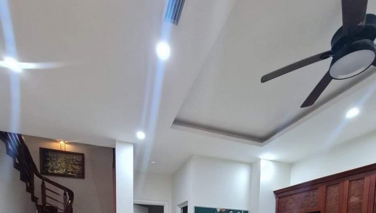 BÁN ĐẤT PHÂN LÔ QUỲNH ĐÔ, TT VĨNH QUỲNH, Ô TÔ TRÁNH, 67M, MT 4.5 SỔ ĐẸP, HÀNG HIẾM, ĐẦU TƯ HOẶC XÂY Ở, CĂN HỘ MN CỰC ĐỈNH.