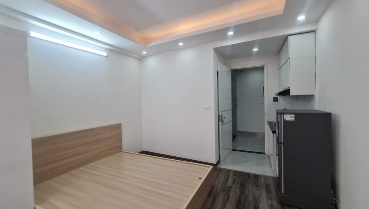 Nhà đẹp, phố VIP, dòng tiền 47m2x6 tầng, Chùa Láng, Đống Đa, CHỈ 9.7 tỷ