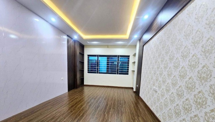 Bán nhà VIP Hiếm KĐT Ngô Thị Nhậm kinh doanh đỉnh 50m2, 4 tầng giá 9.9 tỷ.