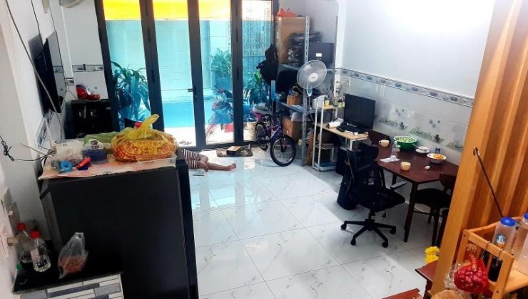 BÁN NHÀ HẺM XE HƠI QUAY ĐẦU THOẠI NGỌC HẦU, PHÚ THẠNH, TÂN PHÚ, 4 LẦU, 4PN DT GẦN 40M2, GIÁ NHỈNH 6TỶ