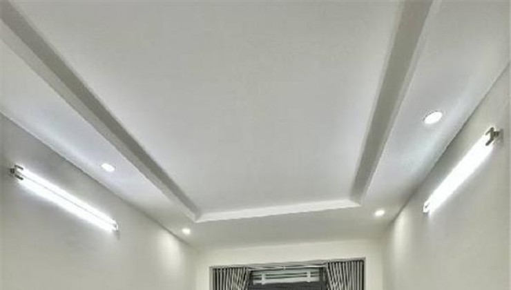 Bán nhà 4m x 11m 3 tầng BTCT - Lê Văn Lương gần Lotte Mart Q7