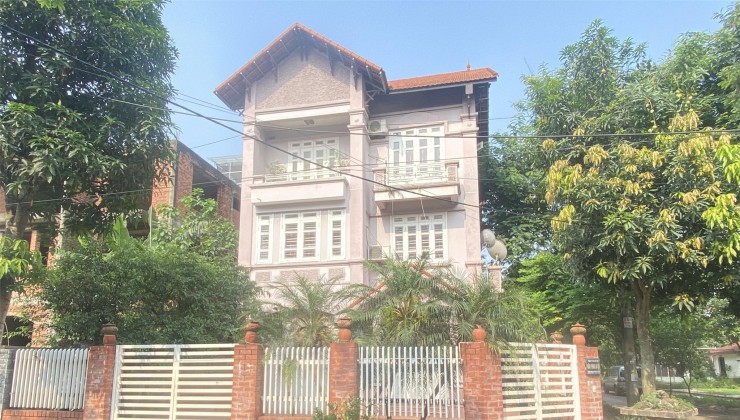 Cho thuê nhà nguyên căn biệt thự villa tại Từ Sơn Bắc Ninh 10 phòng