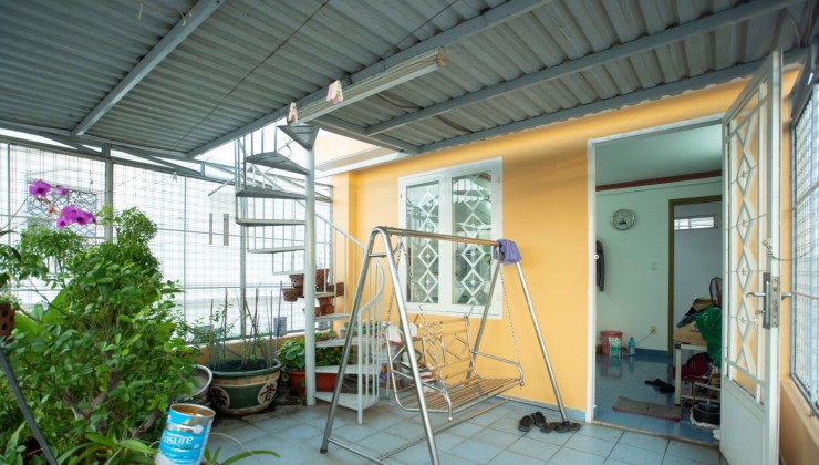 Bán nhà 1 trục Hoàng Hoa Thám P. 5 Bình Thạnh, 4.2x20m, 4 tầng đúc BTCT. Giá nhỉnh 12 tỷ