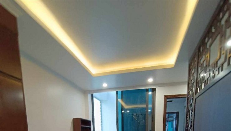 Bán Nhà Phố Liễu Giai Quận Ba Đình. 112m Xây 7 Tầng Mặt Tiền 6.1m Nhỉnh 35 Tỷ. Cam Kết Ảnh Thật Mô Tả Chính Xác. Chủ Cần Bán Nhanh. Giá Linh Động.