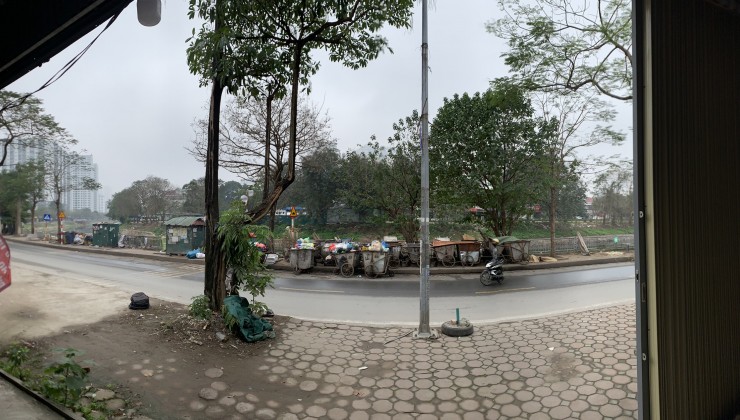 Cho thuê nhanh xưởng, mbkd  nằm trên mặt đường Trần Hoà - Định Công ( Mặt đường sông Tô Lịch ).