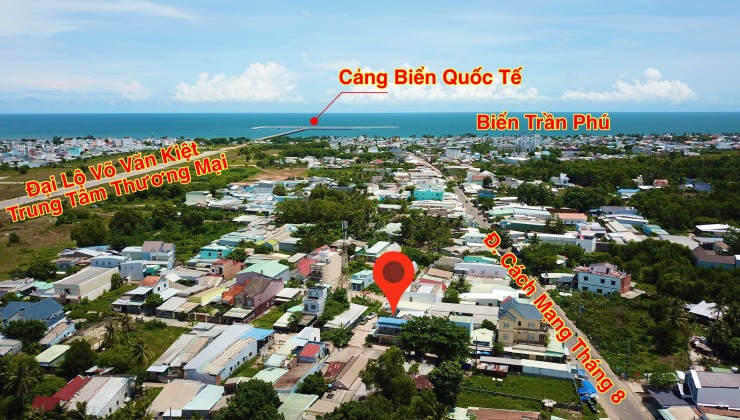 Cần bán 201m full thổ cư đất ở đô thị lô góc 2 mặt đường trung tâm TP Phú Quốc