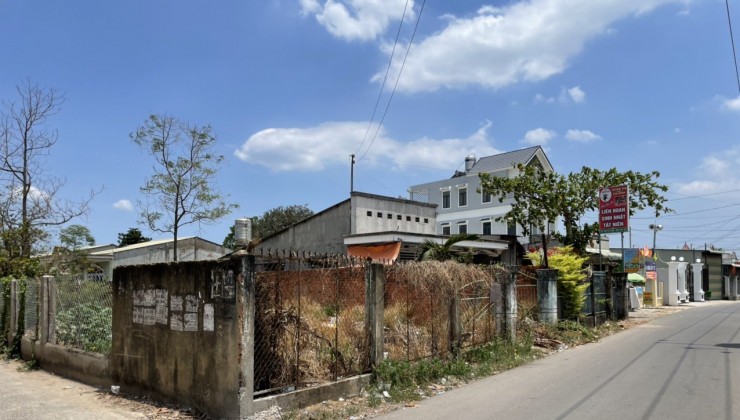 Cần bán lô đất đẹp ở Long Thành, Đồng Nai phù hợp với mục đích đầu tư hoặc xây dựng nhà ở / kinh doanh.