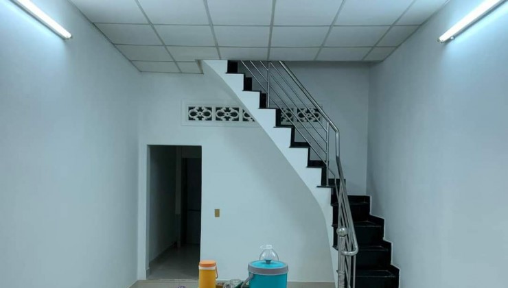 Bán gấp nhà gần trường Võ Thị Sáu Gò Vấp 3,7 tỷ, 36m2, 2 tầng , hẻm xe hơi, tiện ích xung quanh không thiếu gì