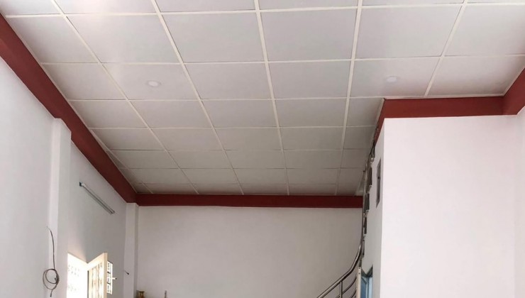 HẺM XE TẢI THÔNG ĐƯỜNG LẠC LONG QUÂN - 32M2 - 2 TẦNG - 4 TỶ - GẤP BÁN