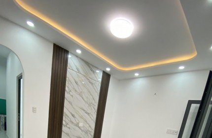 Bán Nhà P.Linh Xuân Thủ Đức DT 53M2  Chỉ Nhỉnh 2 ti