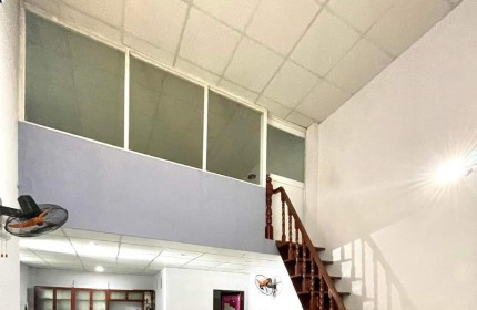 bán nhà lý chính thắng quận 4 , hẻm xe hơi cách 20m - 4 tầng - 3 pn - 3 wc