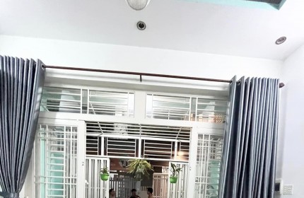 Bán nhà hẻm xe hơi 50m2 2 tầng mới đẹp hẻm thông 1 trục ngay Thị trấn Nhà Bè 4.150 tỷ