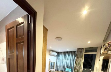 Chủ nhà giảm chào còn 10 tỷ 200 có ngay căn nhà 3 tầng 80m2 hẻm xe hơi Quốc Lộ 13 p26 Bình Thạnh