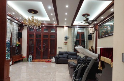 Bán nhà Lạc Trung - gần 80m2 - 6 tầng nhà đẹp view hồ chỉ 26 tỷ
