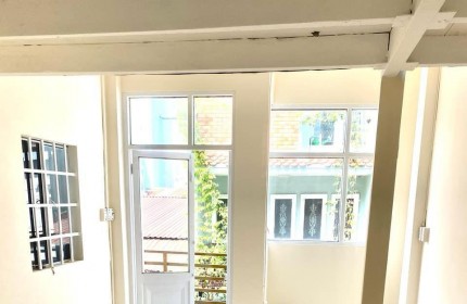 VỊ TRÍ ĐẮC ĐỊA - VỪA Ở VỪA KINH DOANH - F.TÂN QUY - QUẬN 7- NHỈNH 4 TỶ 3 TẦNG - MẶT TIỀN ĐƯỜNG