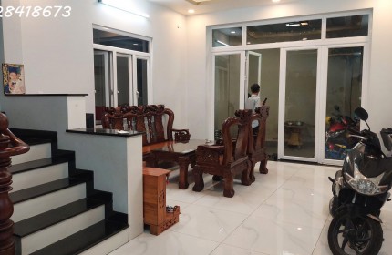 HẺM XE HƠI- DÂN TRÍ CAO- NGAY CHỢ HIỆP BÌNH- 3 TẦNG XÁCH VALI Ở NGAY- 7.1 TỶ TL